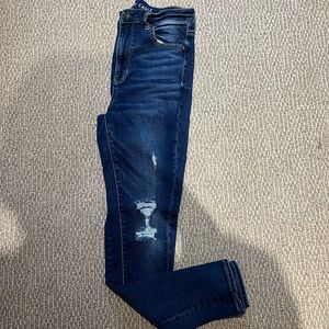 American Eagle skinny jeans